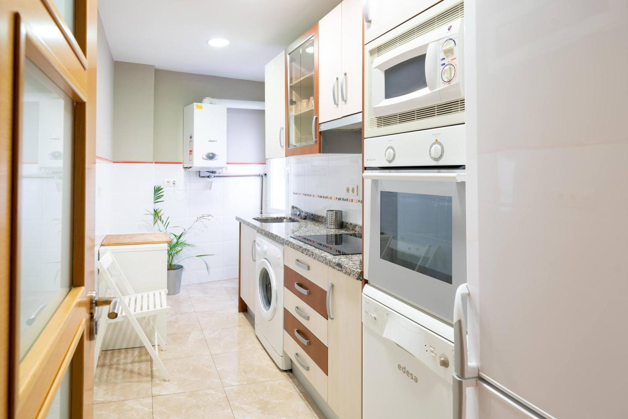 Go- Felipe Ii Center Apartment *